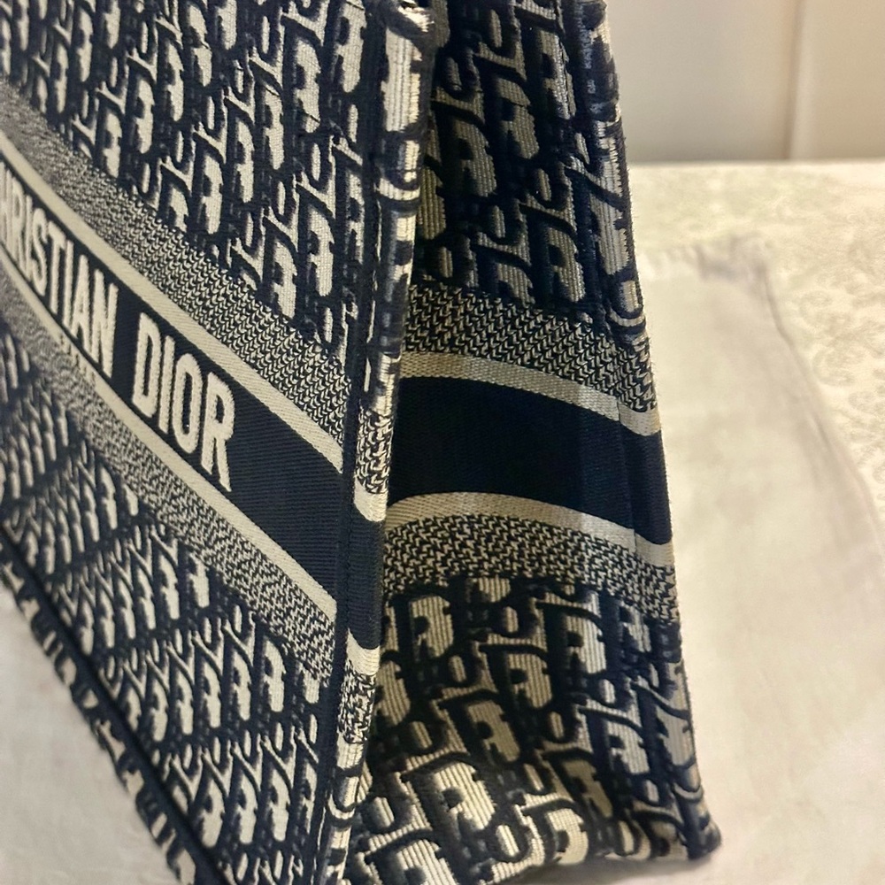 Christian Dior Medium Book Tote - Picture 6 of 8
